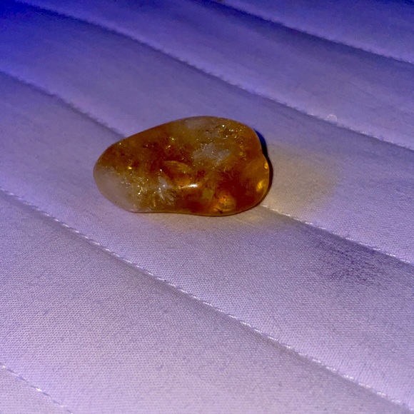 This Crystal helps with depression and anxiety it can’t go in the sun. - Picture 2 of 2